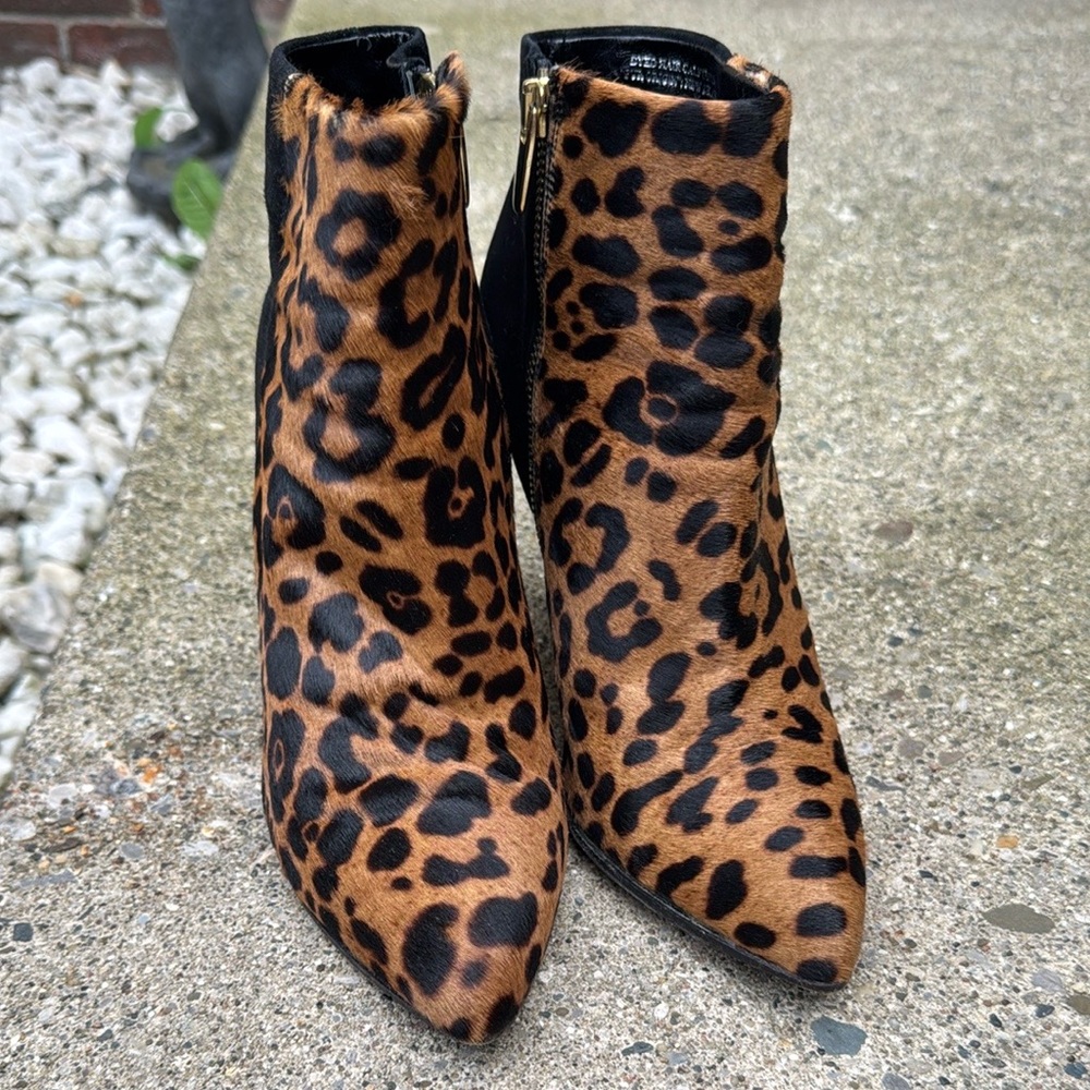 Club Monaco Heeled Booties Size 38.5